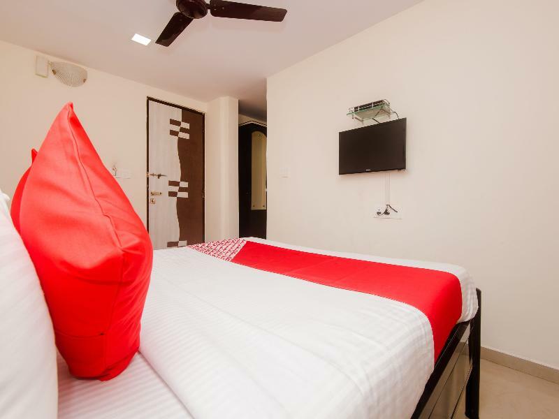 Oyo Flagship 756 Hotel Sarang Heritage 나비뭄바이 외부 사진