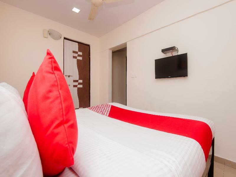 Oyo Flagship 756 Hotel Sarang Heritage 나비뭄바이 외부 사진