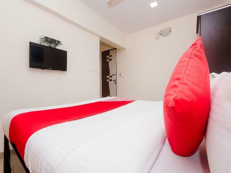 Oyo Flagship 756 Hotel Sarang Heritage 나비뭄바이 외부 사진